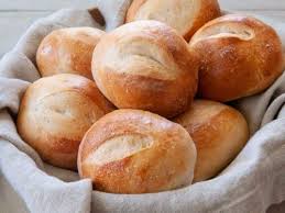 Sourdough Dinner Rolls